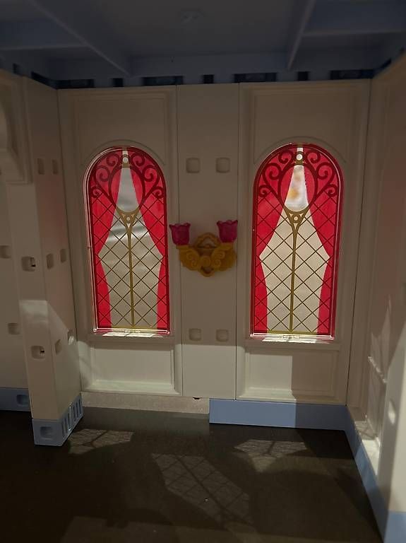 Giocattoli: Chateau Playmobil 6848 – Usato da Lausanne venduto da acietri 4