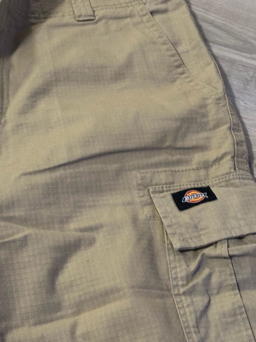 Pantaloni: Dickies Hose, Cargo, Grösse W33, Beige – Usato da Zürich venduto da kri_hy6t 5