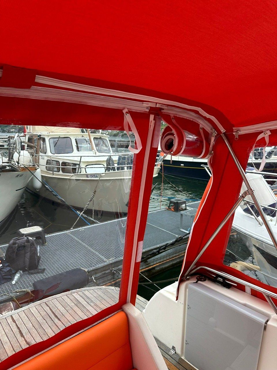 Gobbi Barche: GOBBI 25 CABIN  -  HAFENPLATZ – Usato da Avenches venduto da BOOTTRANSPORTE 8