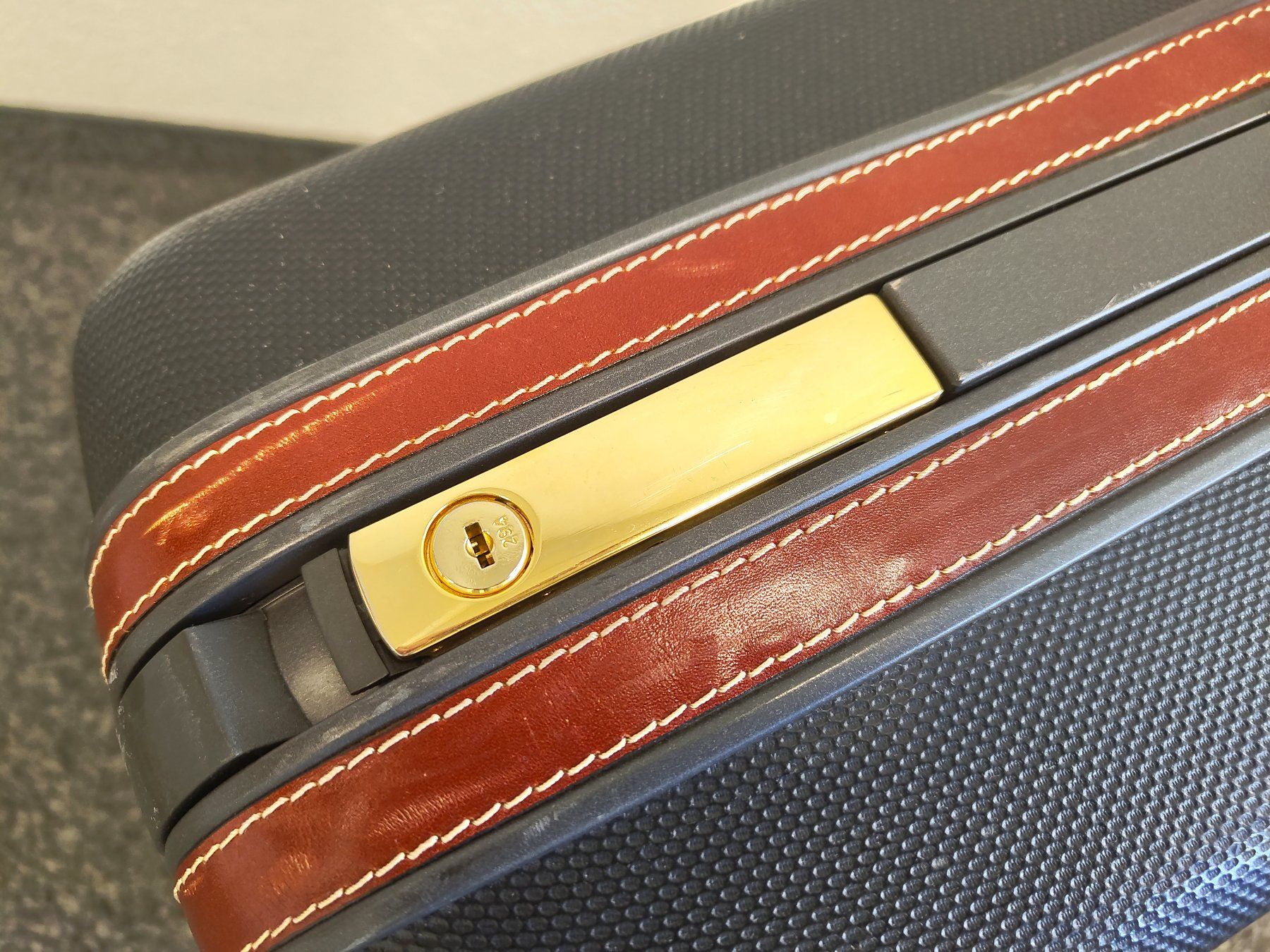 Samsonite Reisekoffer: Hartschalenkoffer von Samsonite aus den 80er komplett – Gebraucht aus Emmenbrücke von BlSi 2