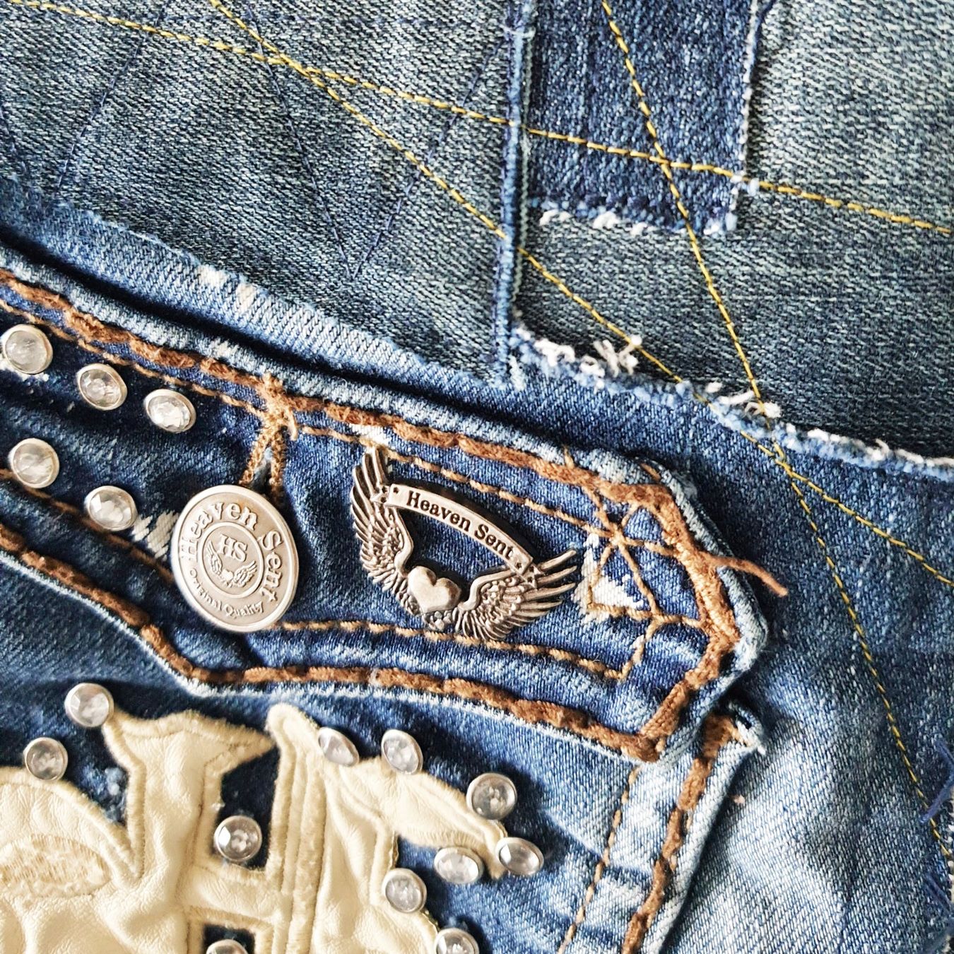 Borse: Patchwork-Jeanstasche swiss Handmade ✨ – Nuovo e nell'imballaggio originale da Widnau venduto da Marakumba 6