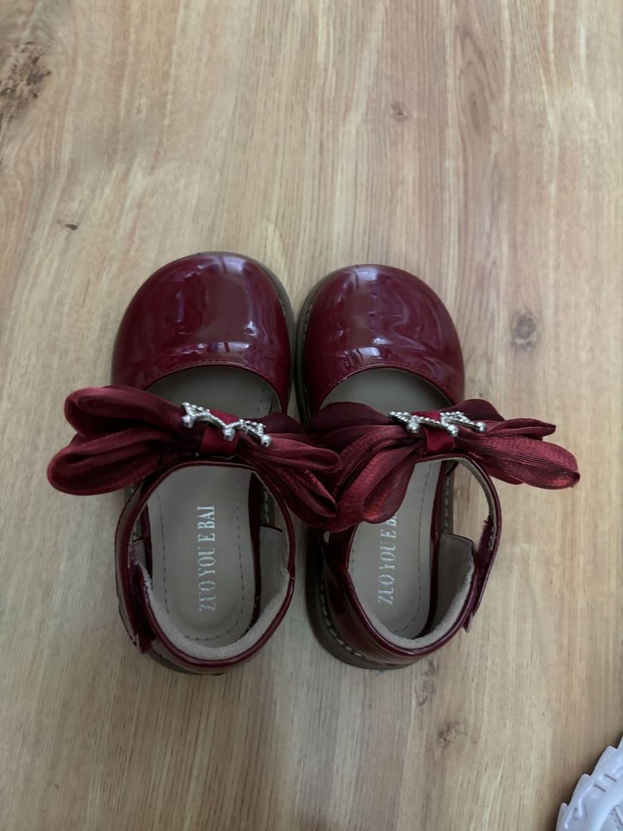 Scarpe per ragazze: Kinderschuhe – Usato da volketswil venduto da Sisi521 2