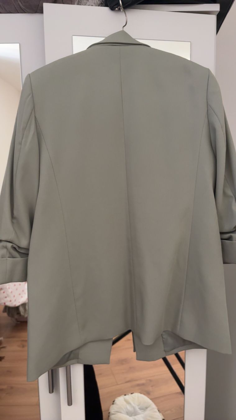 Vestes: Blazer – D'occasion à La Chaux-de-Fonds par cal_2vmd 1