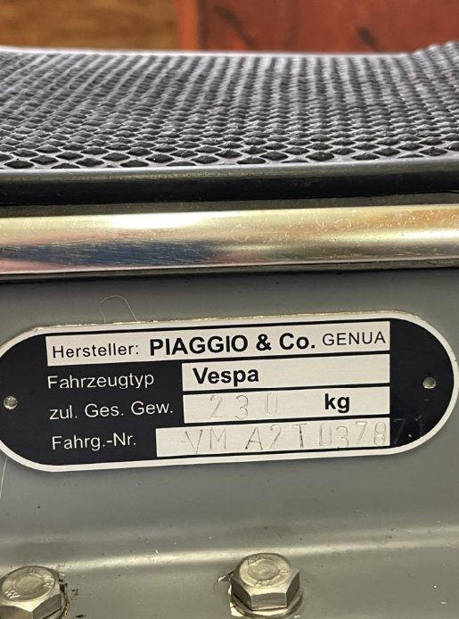 Vespa Scooter: Vespa Primavera 125 1970 – Usato da La Chaux-de-Fonds venduto da seb 5