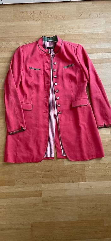 Cappotti: Wunderschöner Designermantel - Korall - Gr. 42 – Usato da Schliern b. Köniz venduto da tezi