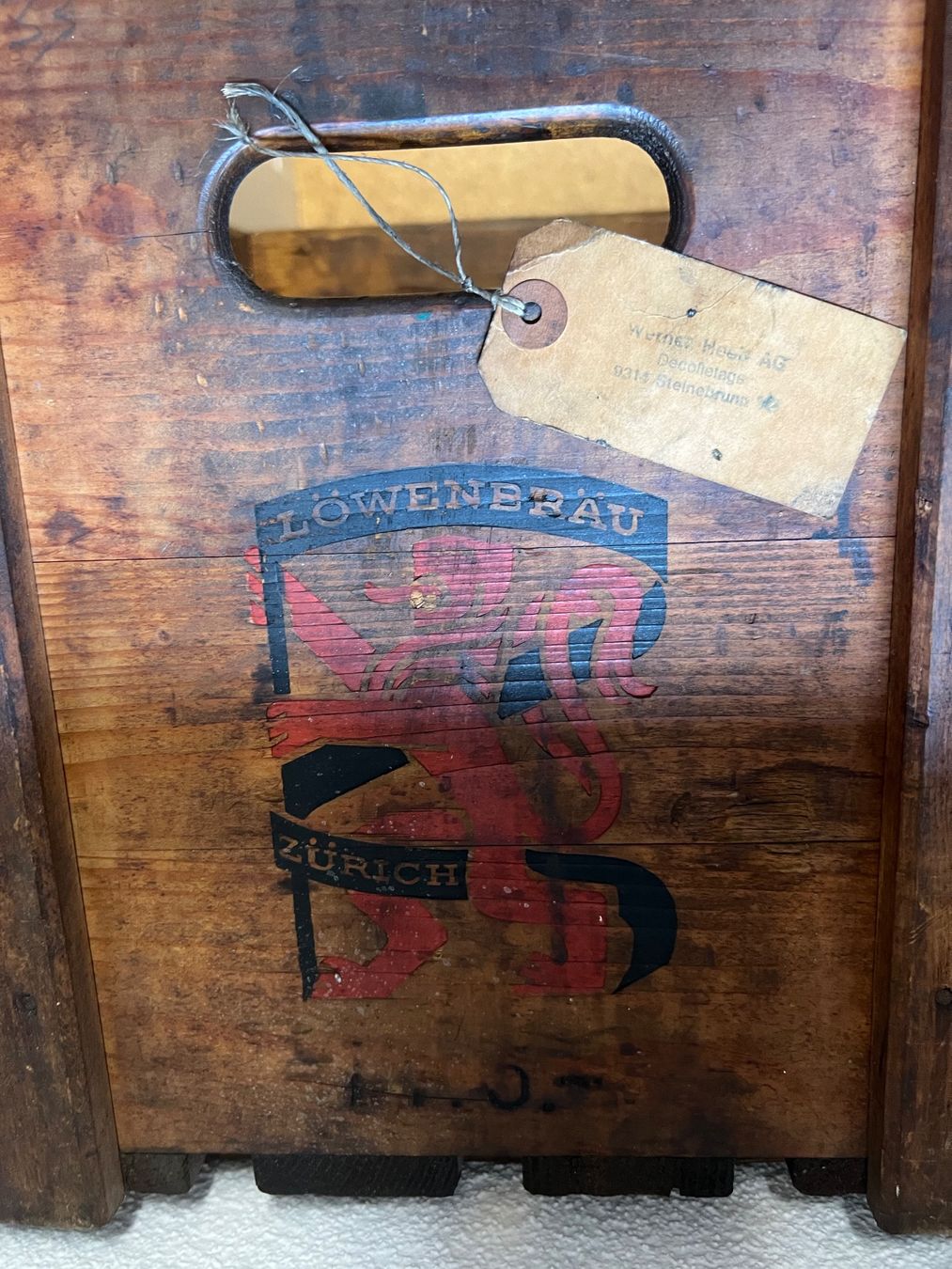 Caisses de transport: 4 Holzharrassen Löwenbräu original – D'occasion à safenwil par timtill 1