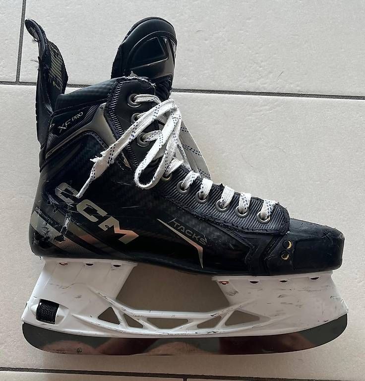 Schlittschuhe: CCM Schlittschuhe XF Pro – Gebraucht aus Brüttisellen von arm_ks2r