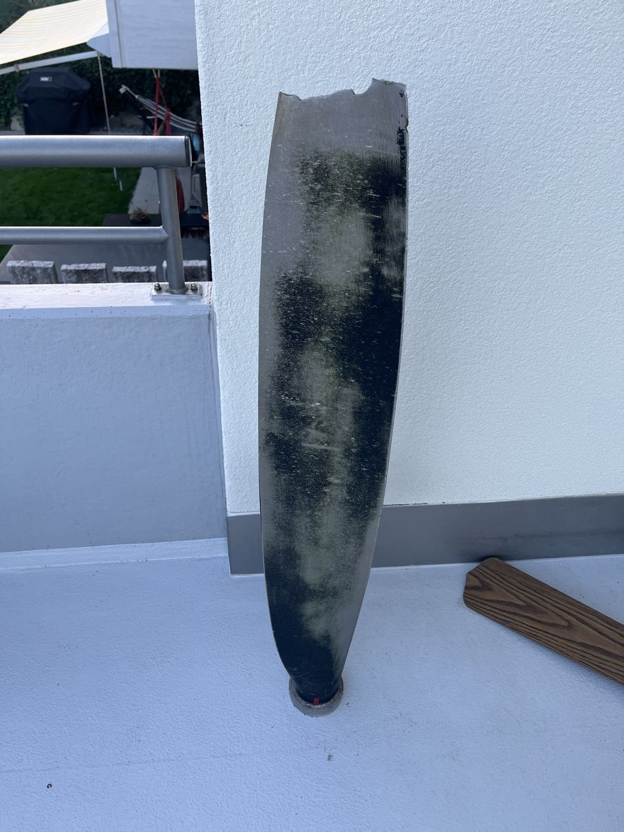 Autres aviation: Flugzeugpropeller – Défectueux à Tuggen par braem1981 1