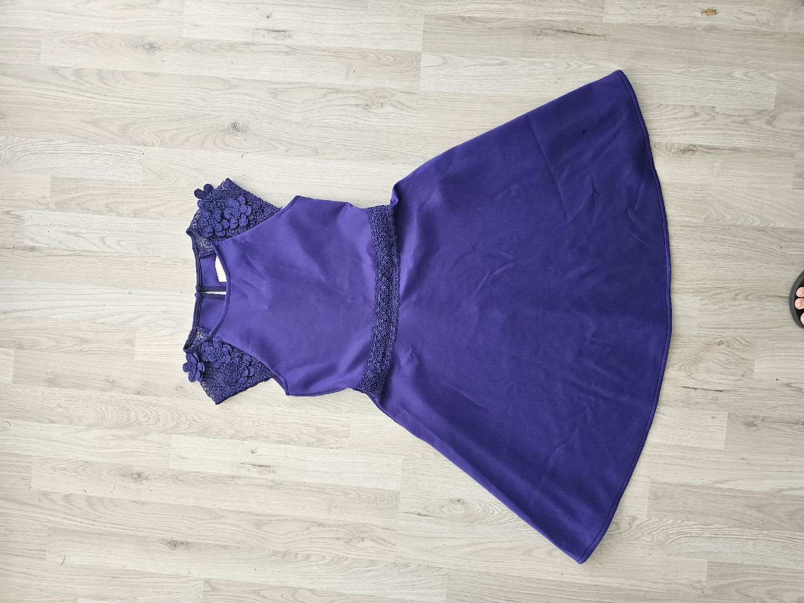 Robes et jupes: Festkleid Gr. 158  – D'occasion à Bätterkinden par Pescelino 2