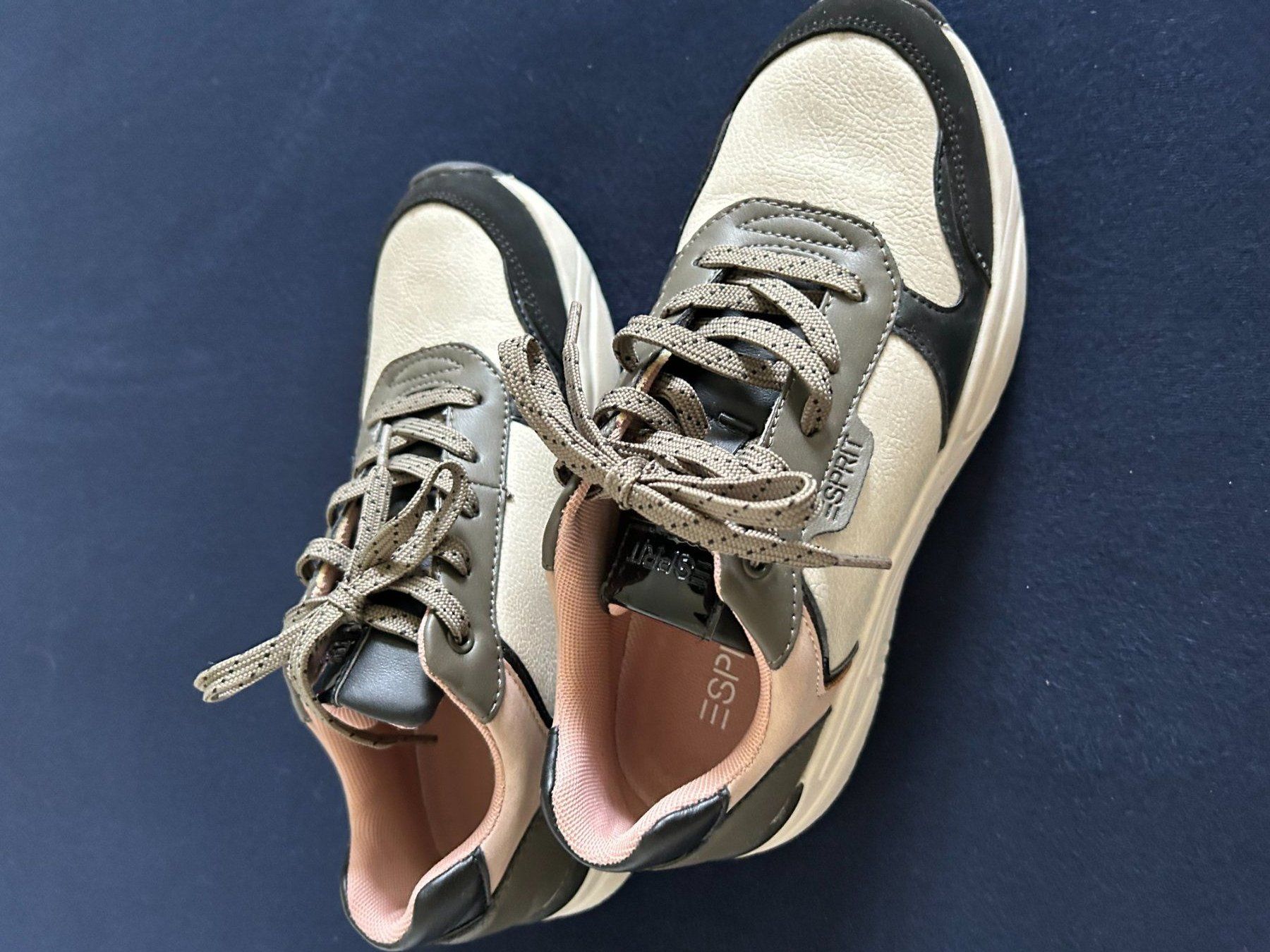 Esprit Scarpe da donna: Sneaker – Nuovo (secondo la descrizione) da Bern venduto da obein47 1