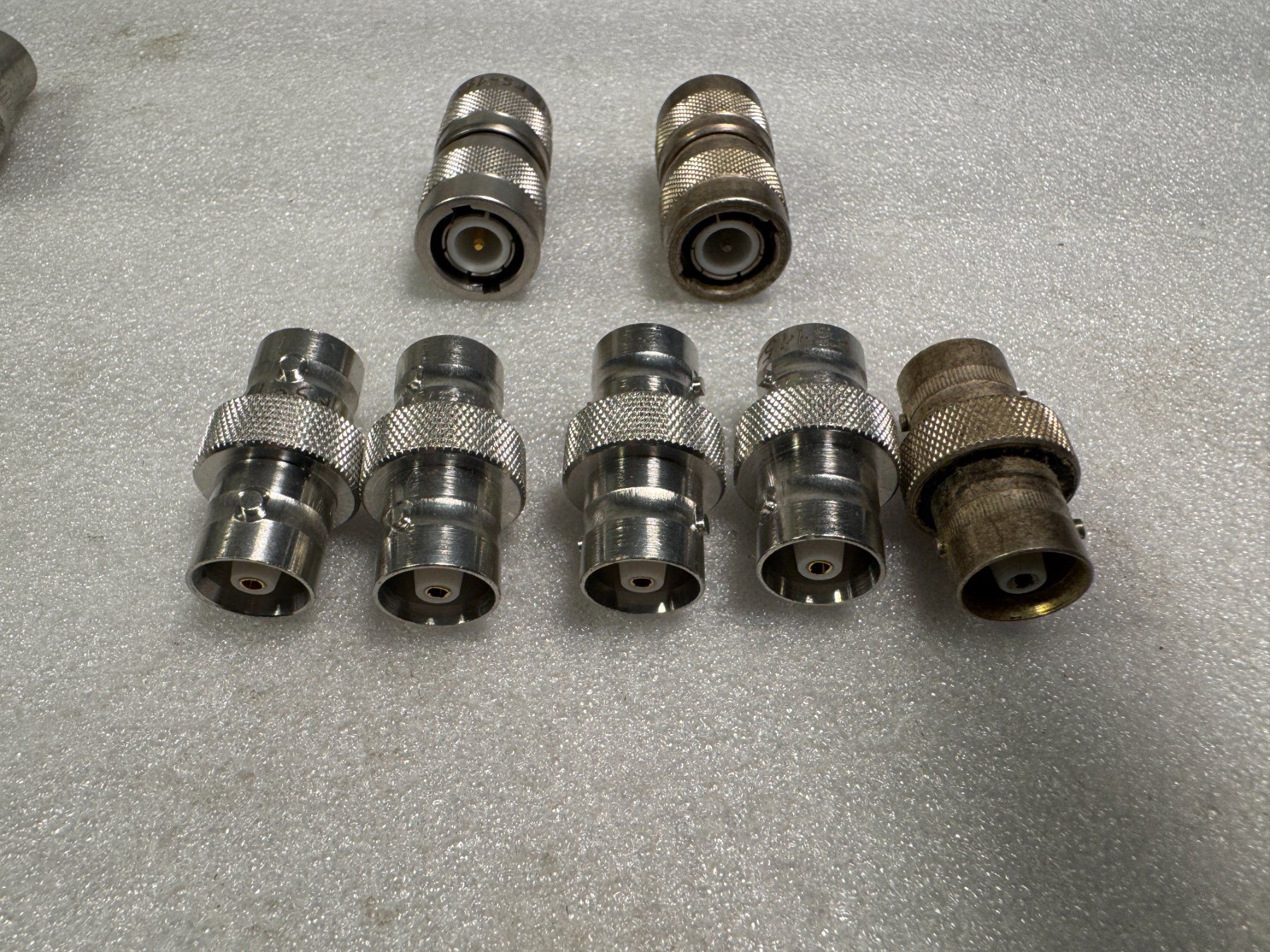 Technique de radiocom: 30 HF Stecker Typ C – D'occasion à Ins par funkflieger 4