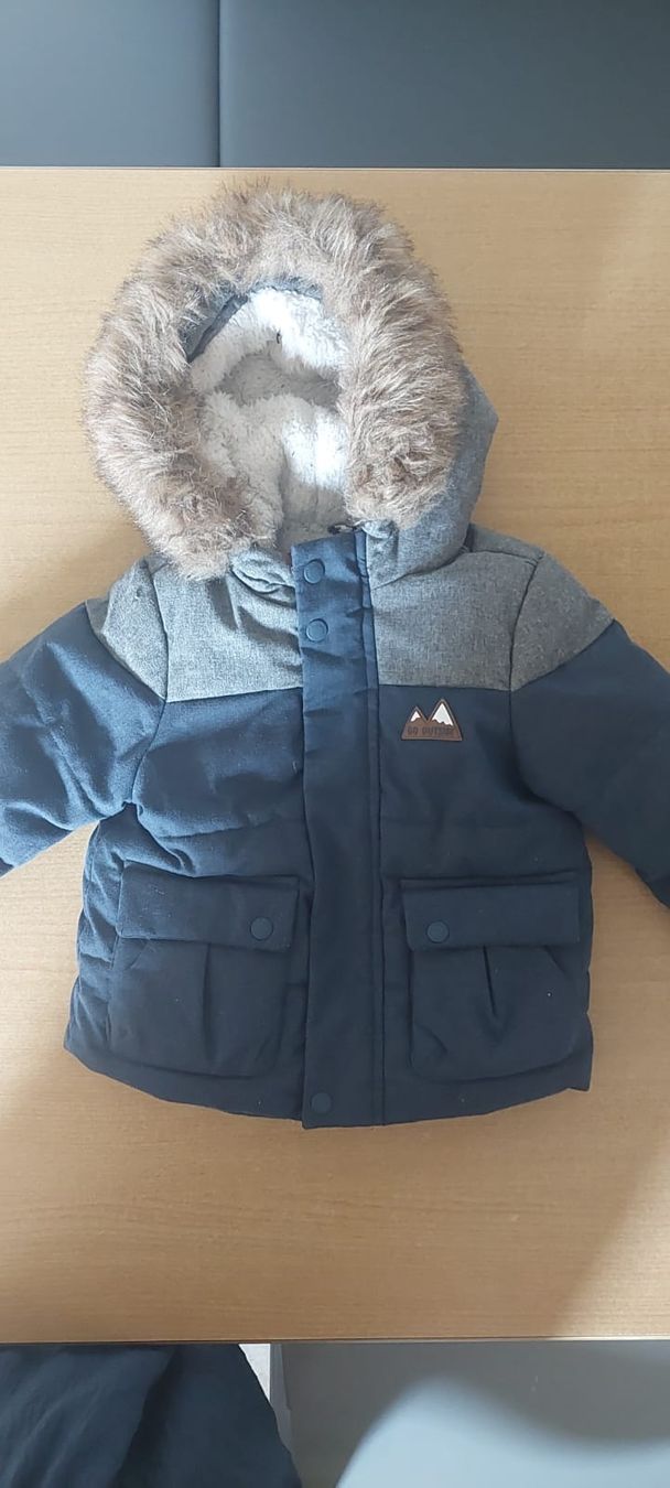 Vestes & Manteaux: Jacke Grösse 80 – D'occasion à Berneck par Quaresma787