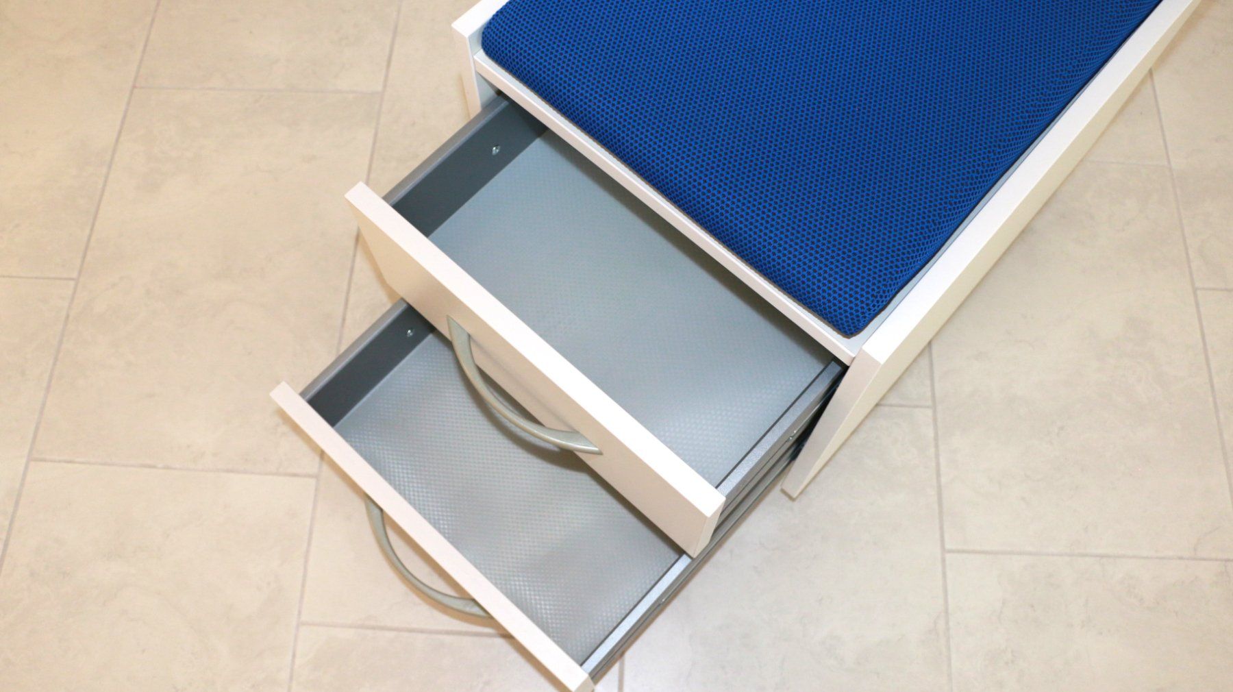 Banconi: Kinderrollcontainer weiss/blau – Usato da Tagelswangen venduto da toeggeler12 7