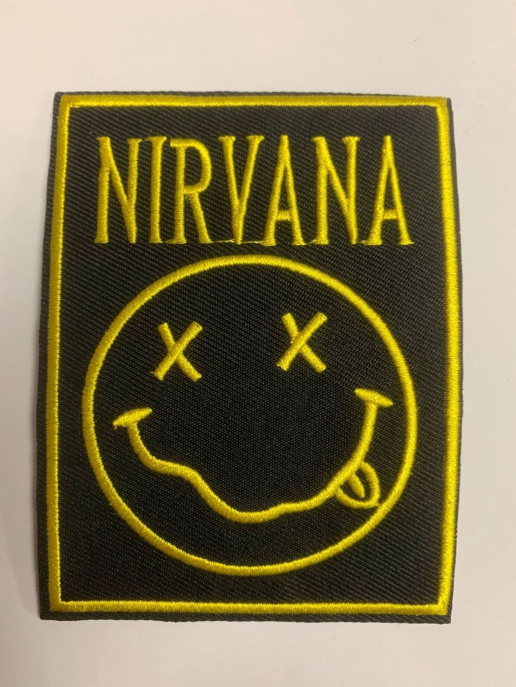 Autres vêtements & accessoires: Nirvana Badge / Aufnäher – Neuf avec emballage d'origine à Ostermundigen par Mcone