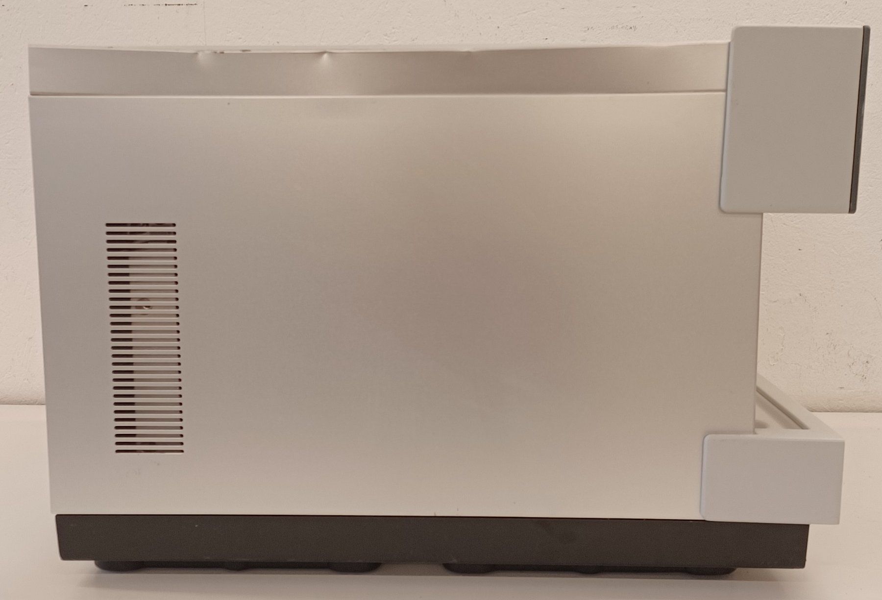 Accessori da laboratorio: Dionex UltiMate 3000 Autosampler – Difettoso da Niederdorf venduto da LeptonAG_Labor 6