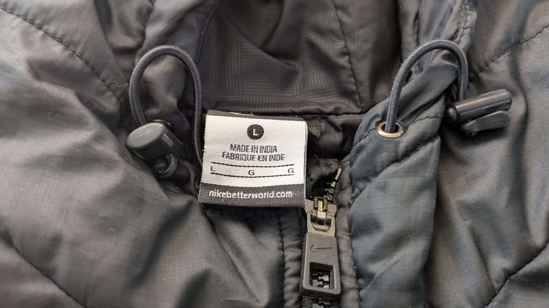 Nike Giacche: Nike Jacke, grösse L – Usato da Ettingen venduto da Gerbera99 1