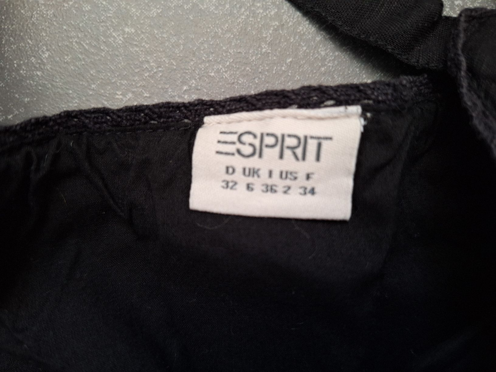 Esprit Vestiti: Kleidvon Esprit, Grösse XS – Usato da St.Gallen venduto da dajo0809 2