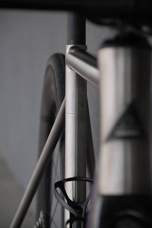 Titan Vélos: Vélo route titane - Lambert GT9 – D'occasion à Bex par kalibouli 1