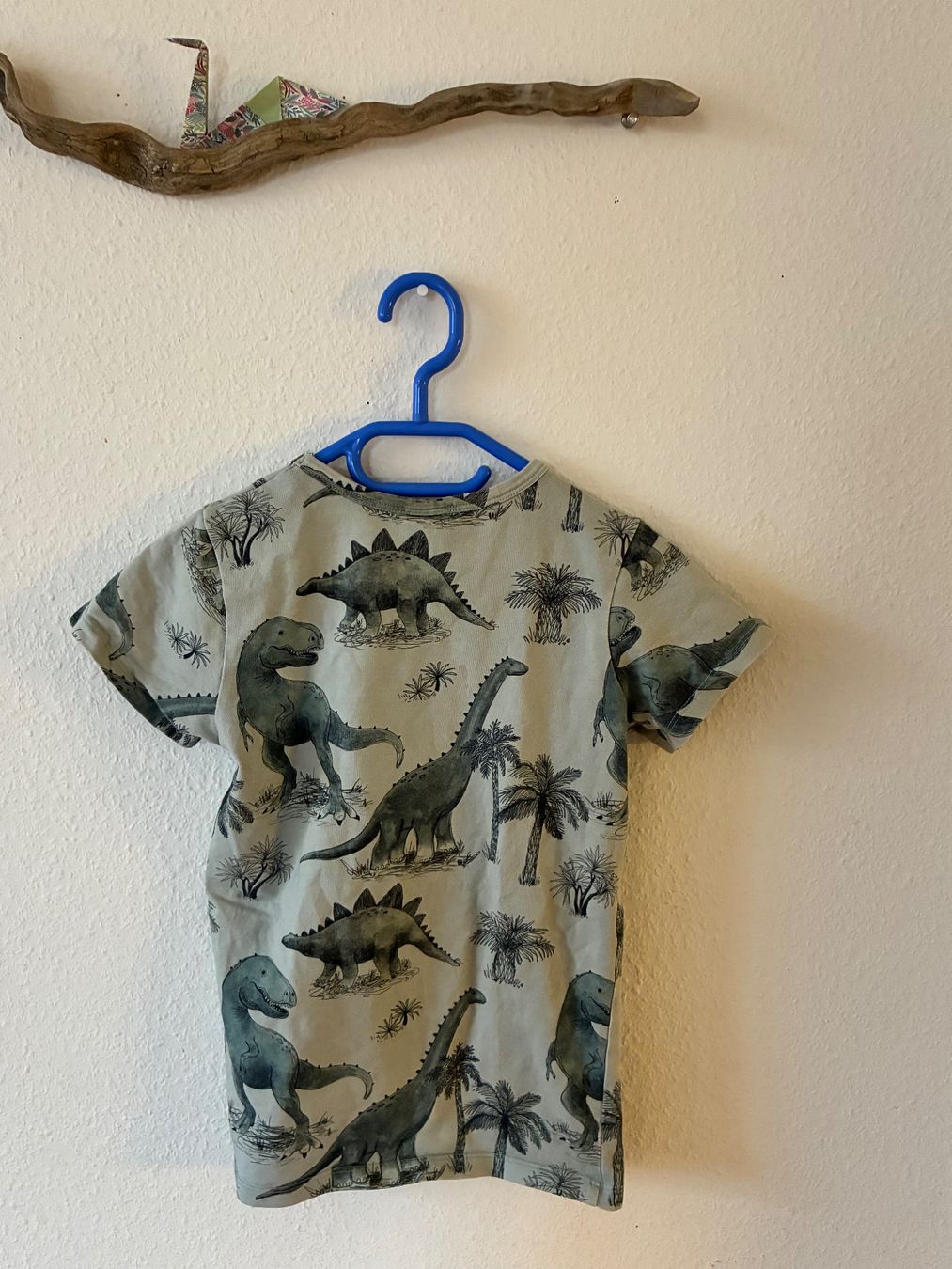T-shirt: Walkiddy Bio-Baumwolleshirt Gr. 128 – Usato da Bern venduto da avaroo 3