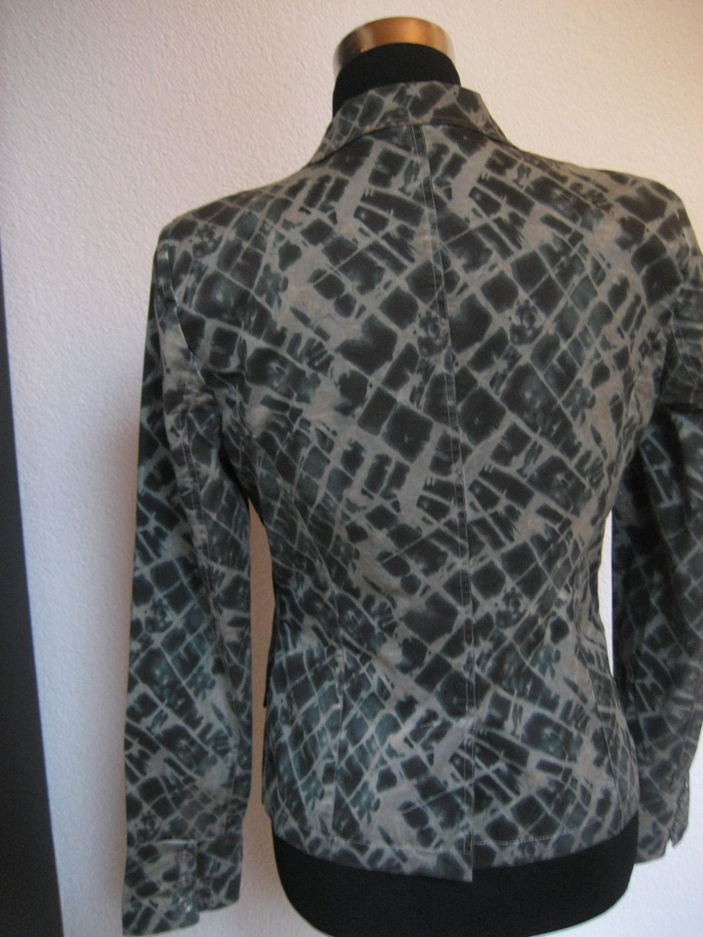 Nile Giacche: Veste stretch Nile taille S, neuve – Nuovo e nell'imballaggio originale da Delémont venduto da marryb 5