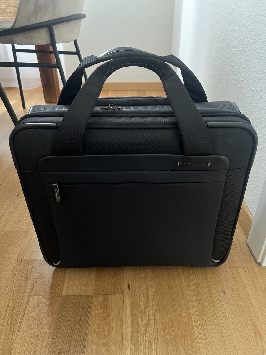 Samsonite Valigie & Borse: Samsonite Laptoptasche mit Rollen, Business Trolley – Usato da Zürich venduto da ale_ap