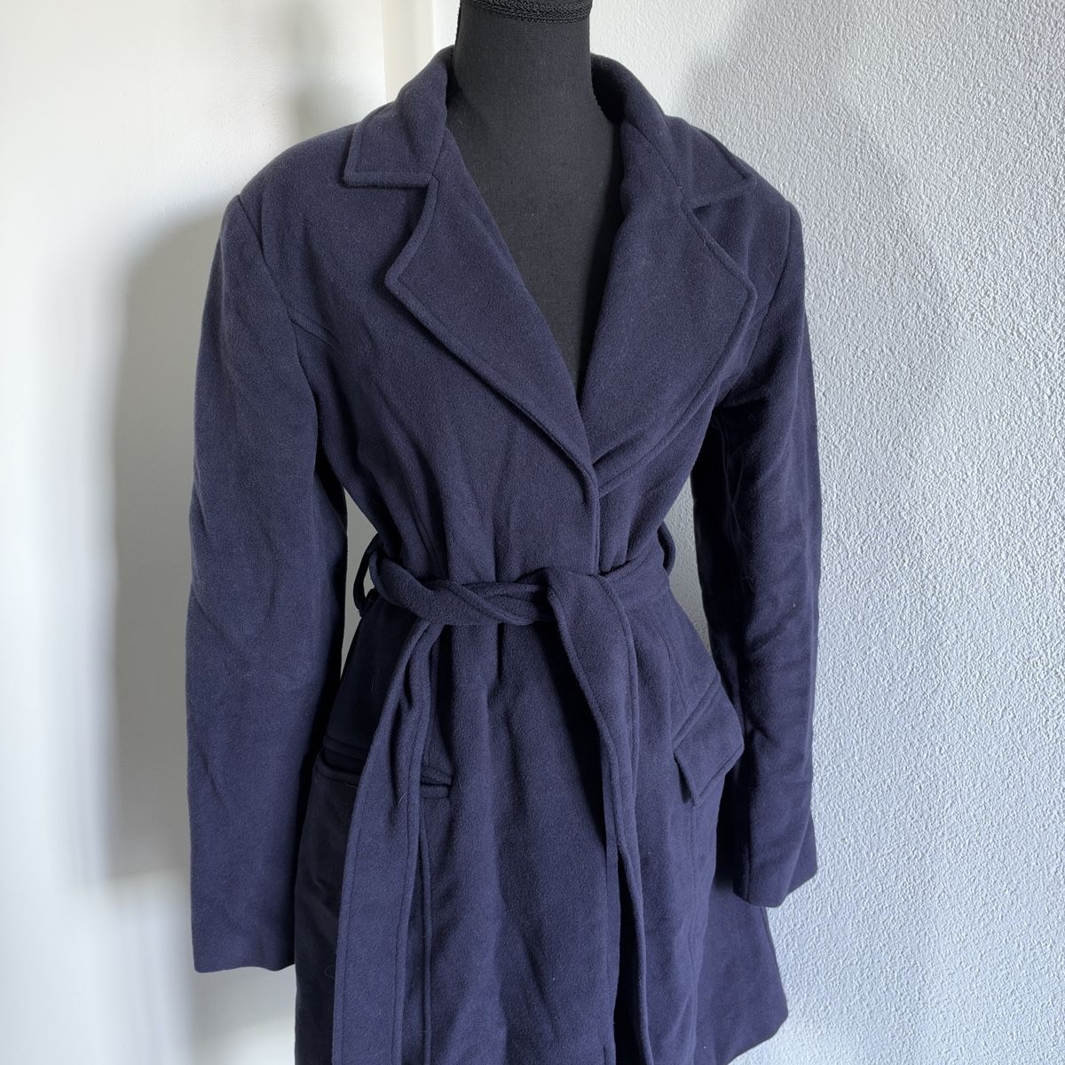 Cappotti: ELEGANT DARK VIOLET WOOL COAT M – Usato da Zofingen venduto da JumpInVintage 4