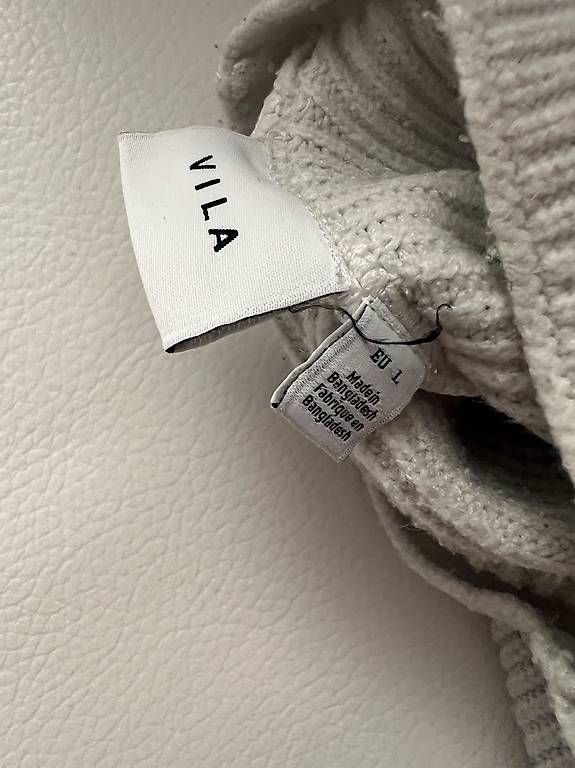 Pullover & Sweatshirts: Frauen Pullover – Gebraucht aus Berikon von Alice_z 1
