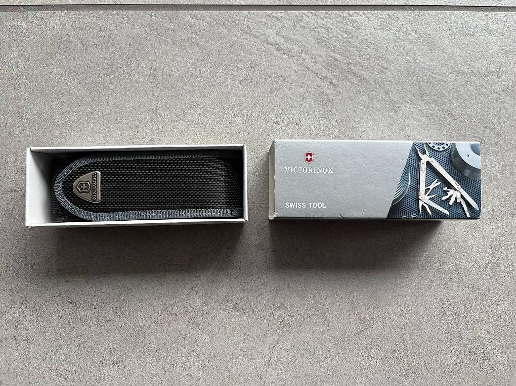 Victorinox Tutti gli attrezzi: Victorinox Swiss Tool – Nuovo e nell'imballaggio originale da Elsau venduto da Sgant