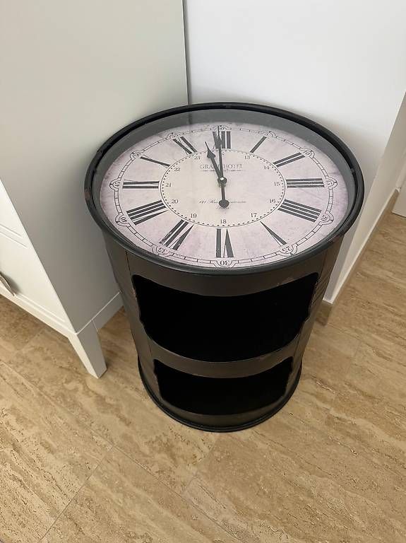 Uhren: Tavolo con orologio – Gebraucht aus Gordola von spedy05