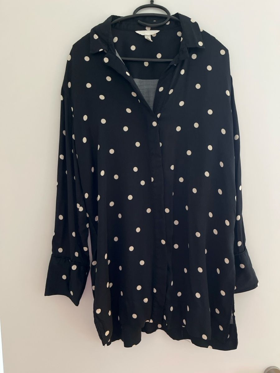 H&M Camicette: H&M Blouse, Size S, Black with White Dots - Viscose – Usato da Luzern venduto da worn_by_Ana