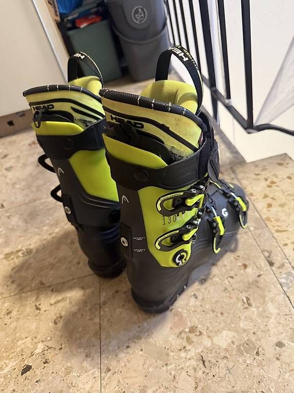 Scarpe da uomo: Head NEXO LYT 130 - Chaussures de ski – Usato da Corcelles-près-Payerne venduto da jac_fs5p 1