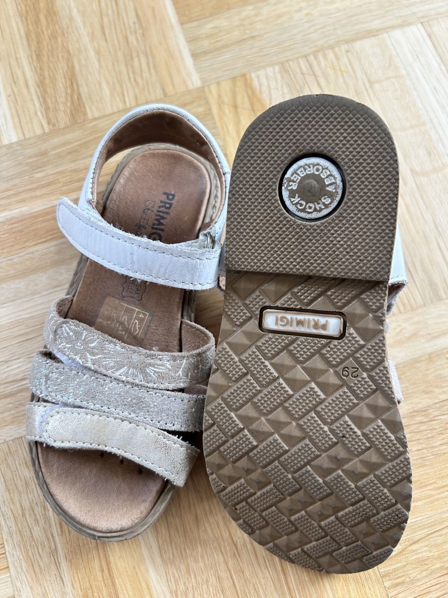 Primigi Scarpe per ragazze: Sandalen Primigi Gr. 29 – Nuovo (secondo la descrizione) da Thun venduto da Serainaah