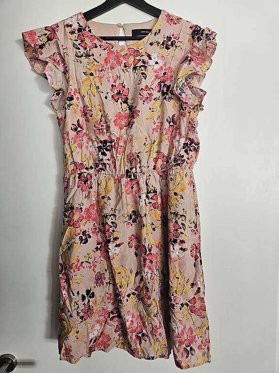 Vero Moda Robes: Vero Moda Minikleid Grösse L – D'occasion à Schaffhausen par tanja.herzog93 1