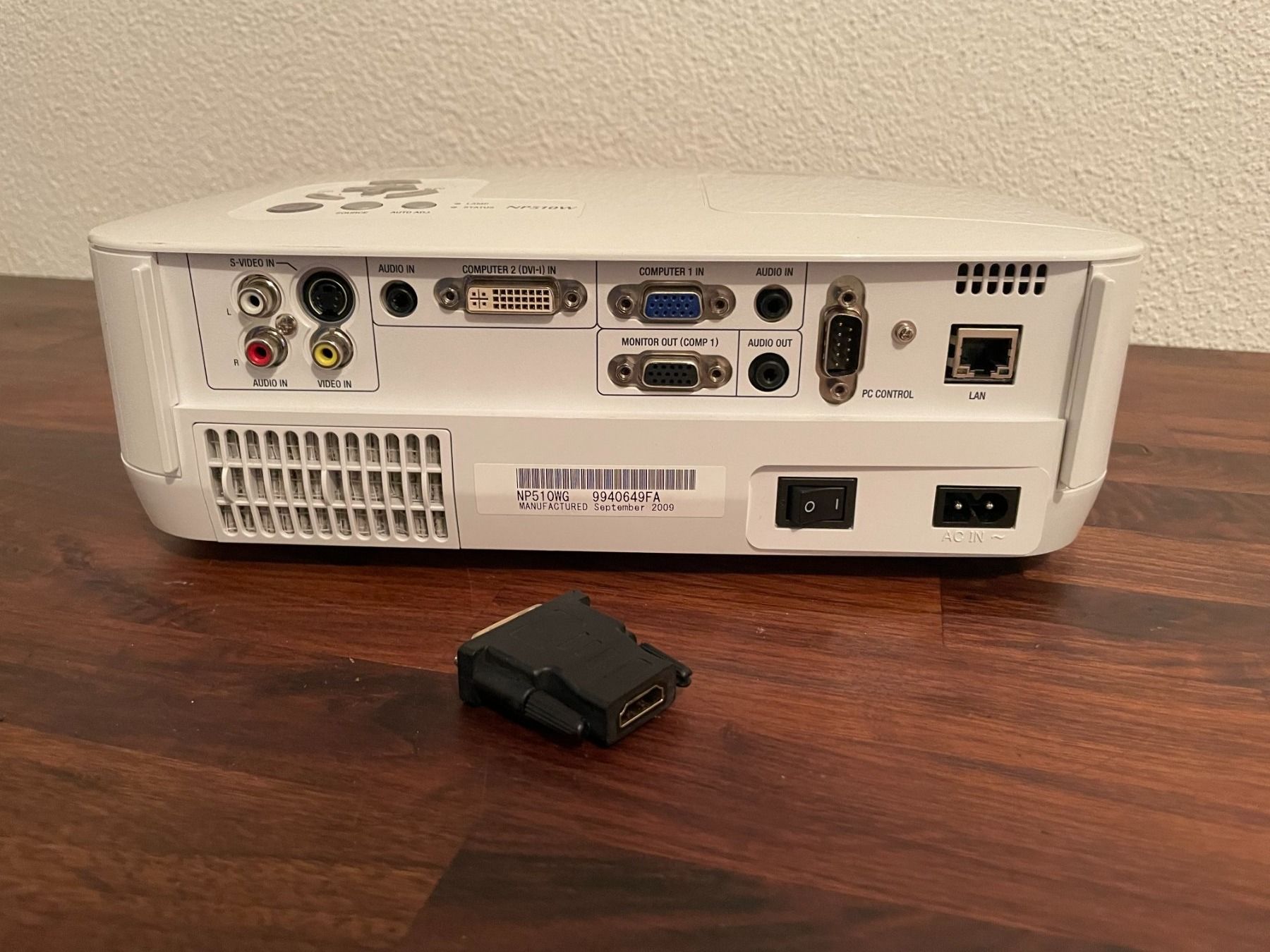 Nec Proiettori: Beamer NEC NP510W Top Zustand – Usato da Mellingen venduto da Browser67 2