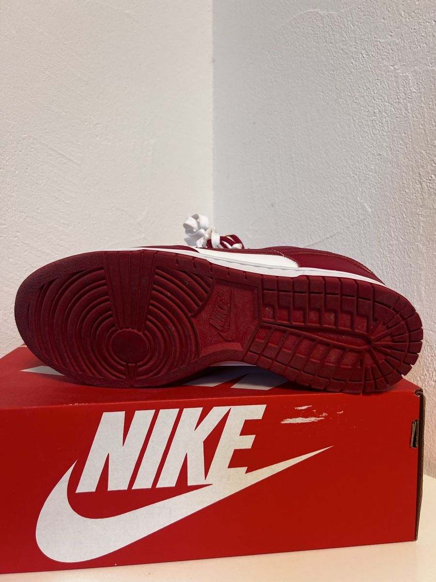 Nike Scarpe da uomo: Nike Dunk Low Red – Nuovo (secondo la descrizione) da Hägglingen venduto da jes_9psg 2