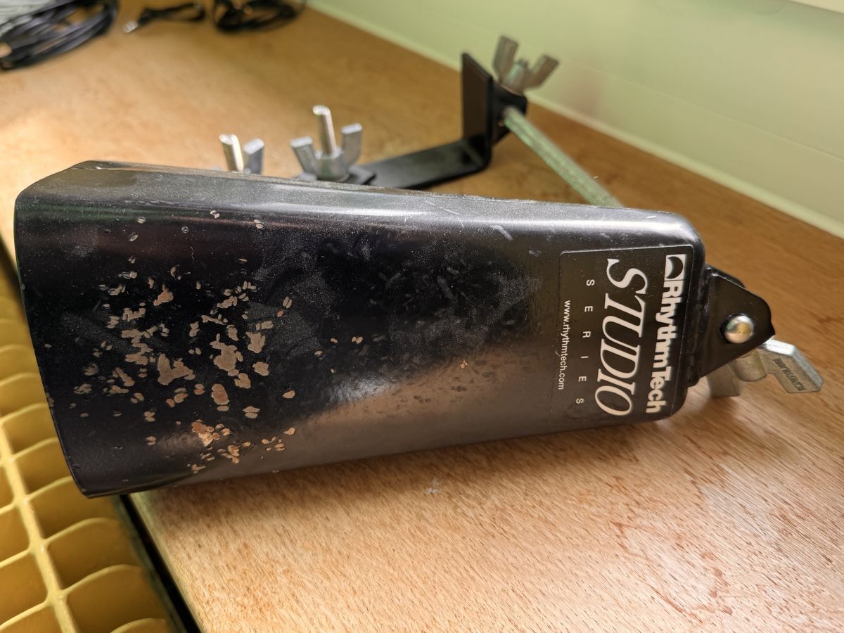 Strumenti musicali: RhythmTech Schlagzeug Cowbell – Usato da Bachenbülach venduto da basilikum009