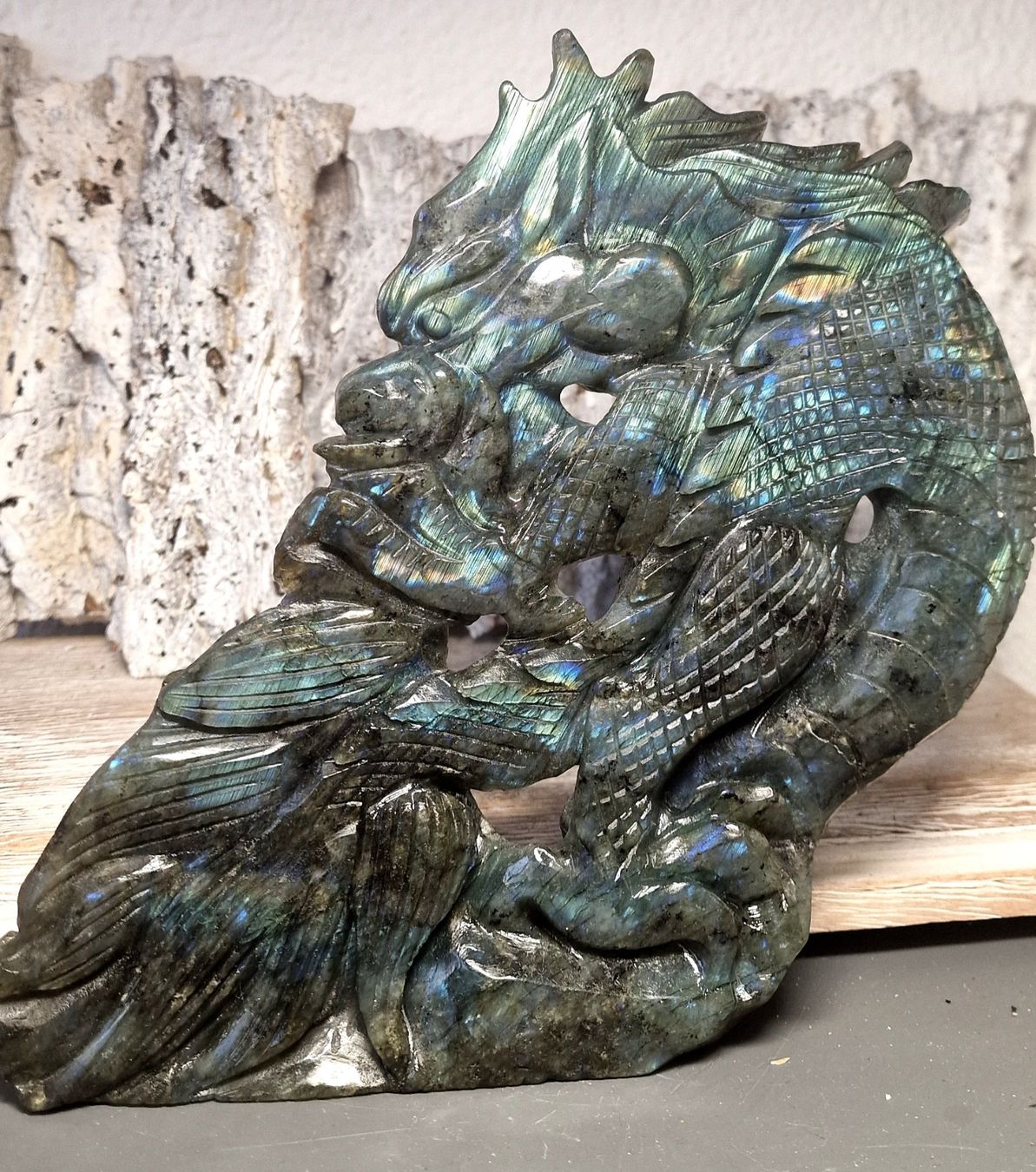 Minerali & Pietre curative: Hochwertiger chinesischer Drache aus Labradorit – Nuovo (secondo la descrizione) da Matzingen venduto da Shay_Crystalz 1