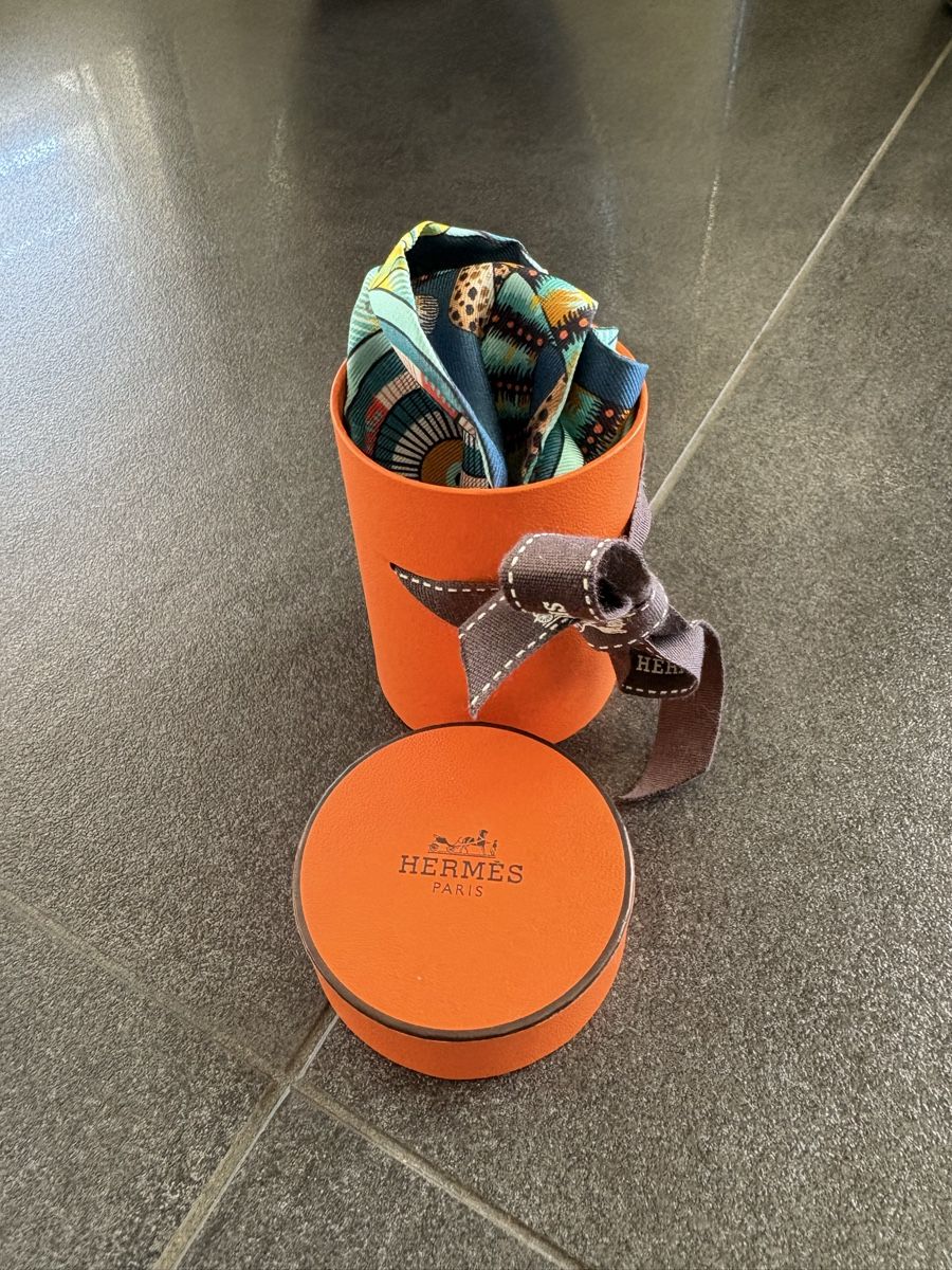 Hermès Foulards & écharpes: Hermès Twilly neu – Neuf (Voir description) à Fehren par Frischki