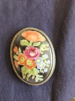 Brosche / Anhänger oval mit Blumenmotiv Vintage Porzellan 