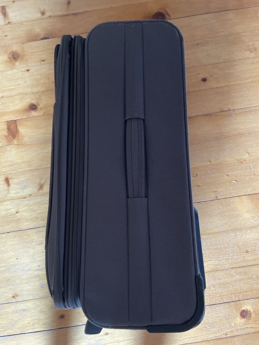 Samsonite Valigie: Reiserollkoffer von Samsonite inkl Hülle  – Usato da Domat-Ems venduto da Amanda78 3