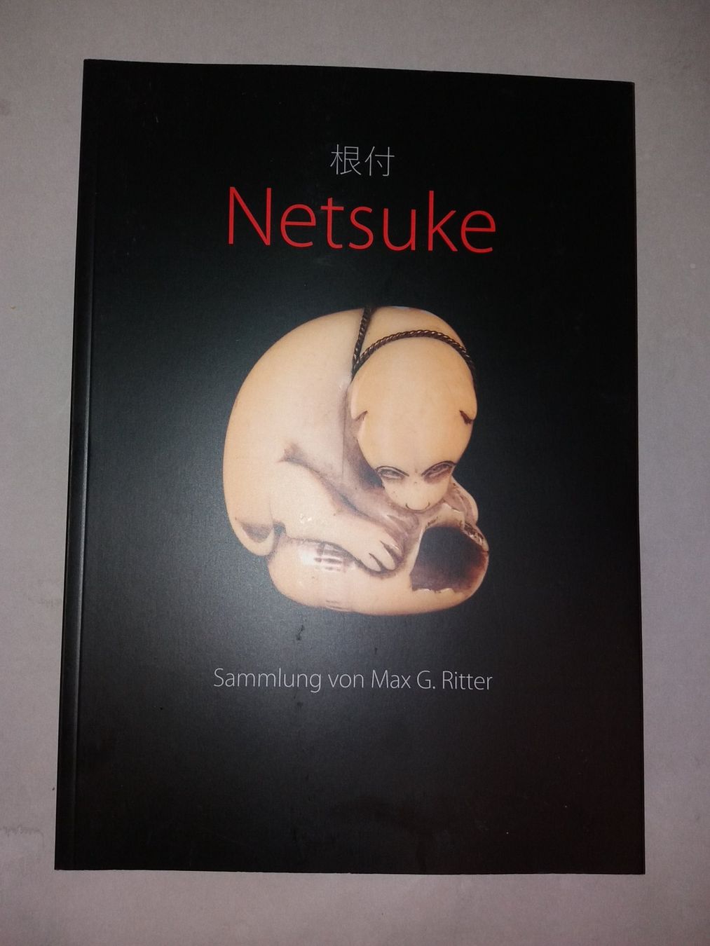 Livres: KUNSTKLASSIKER Japan Netsuke schweizer sammler – D'occasion à Welschenrohr par Regool