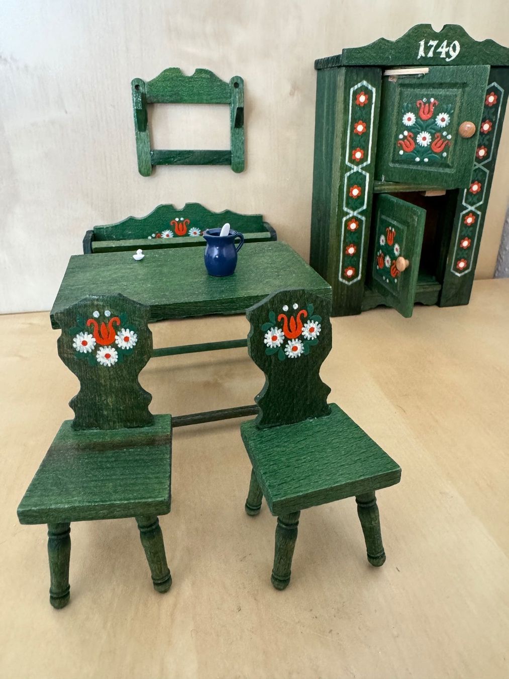 Case e mobili per bambole: Puppenstuben-Möbel – Usato da Luzern venduto da lbreu 3
