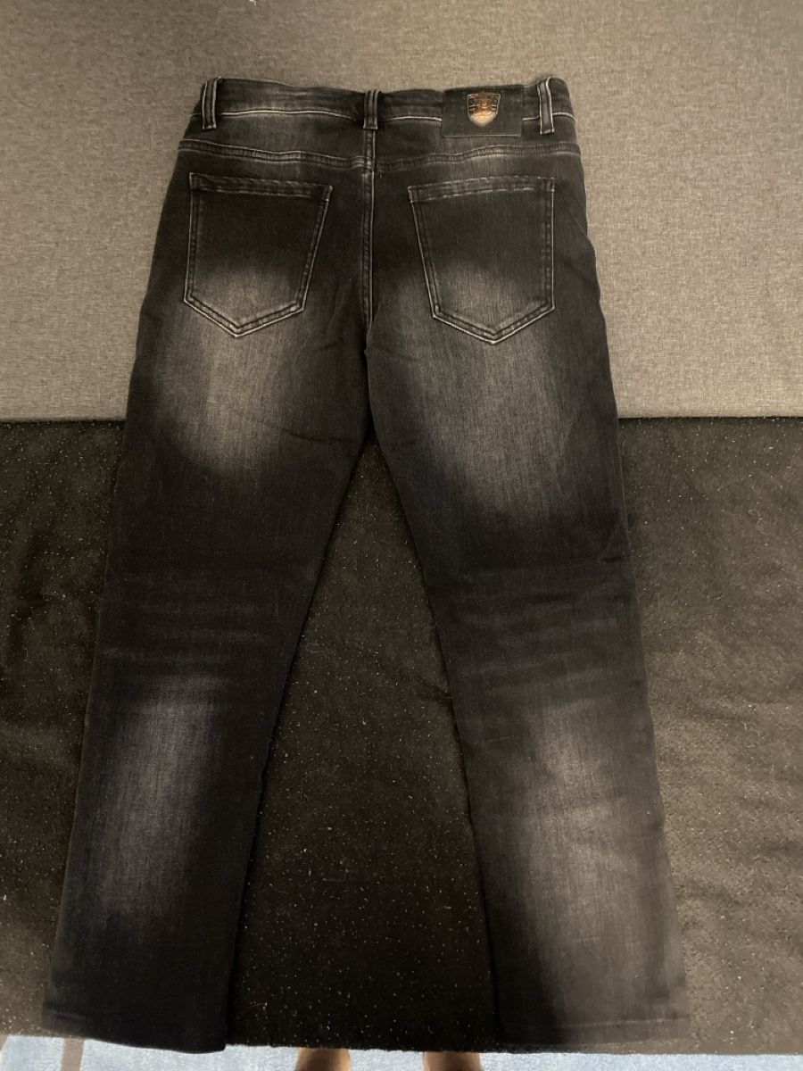 Jeans: Jeans – Gebraucht aus Pratteln von fra_rd8j 1