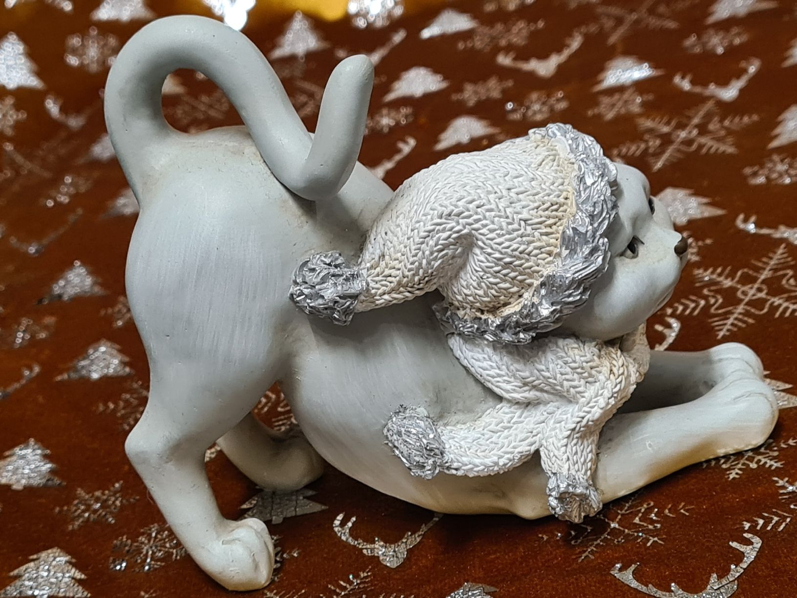 Statuette: Weihnachts Katzenfigur, 12 x 13 cm – Usato da Amriswil venduto da kleindeko 1