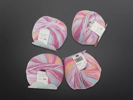 RICO DESIGN farbige 50g Wolle 4 Stück