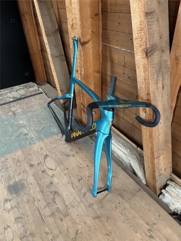 Pinarello Biciclette: Pinarello Frame Dogma F Disc - 54 – Nuovo (secondo la descrizione) da Innertkirchen venduto da salmalo 2