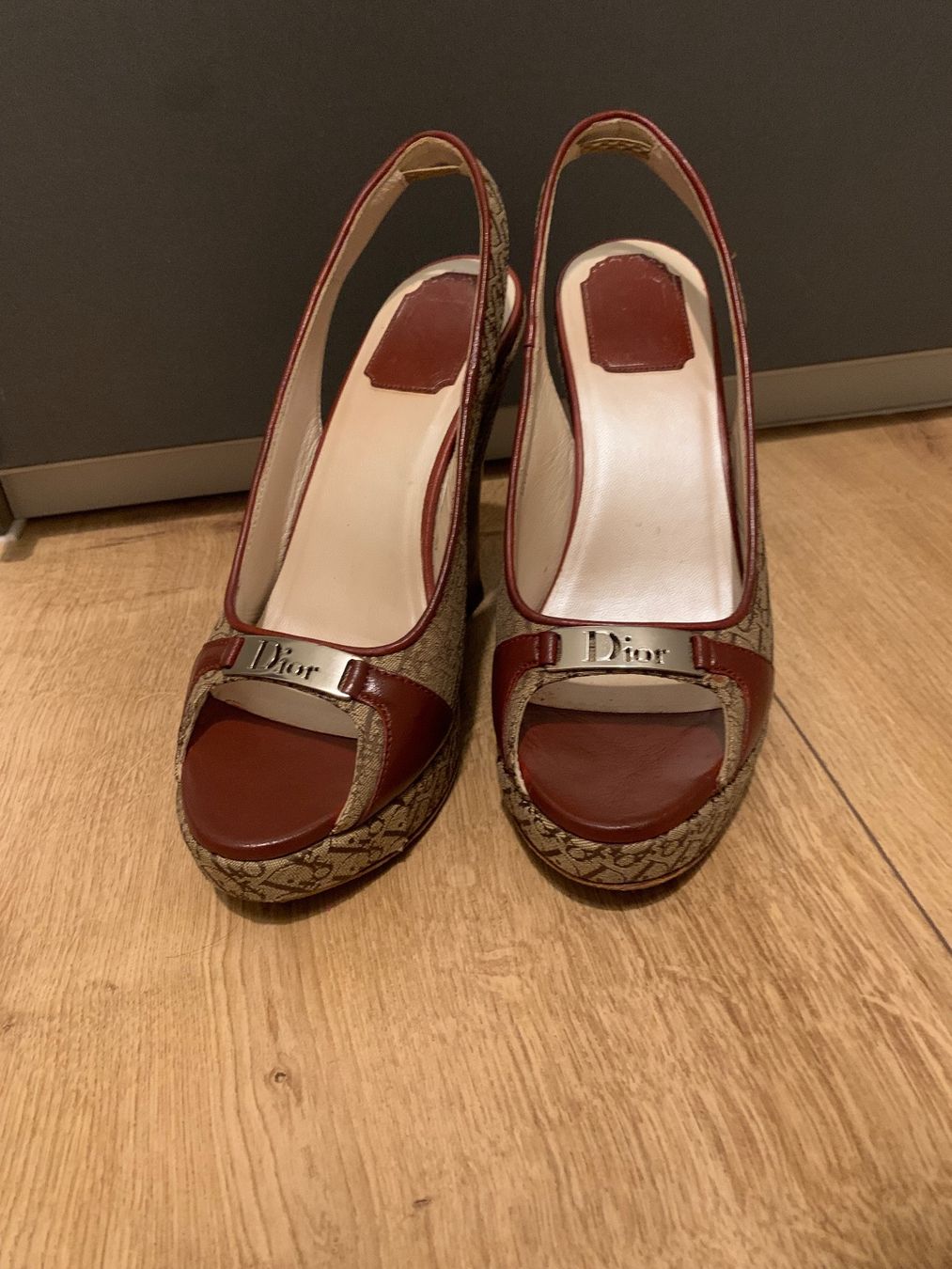 Dior Scarpe da donna: Sandalen Dior – Usato da Zell LU venduto da AliAli24 1