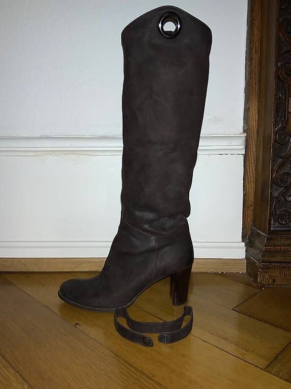 Scarpe da donna: Stiefel von Pasito braun Gr. 38 variable Höhe – Usato da Basel venduto da AlSe97 2