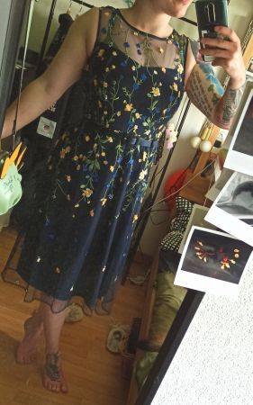 Phase Eight Kleid mit hochwertiger Blumenstickerei - Blau
