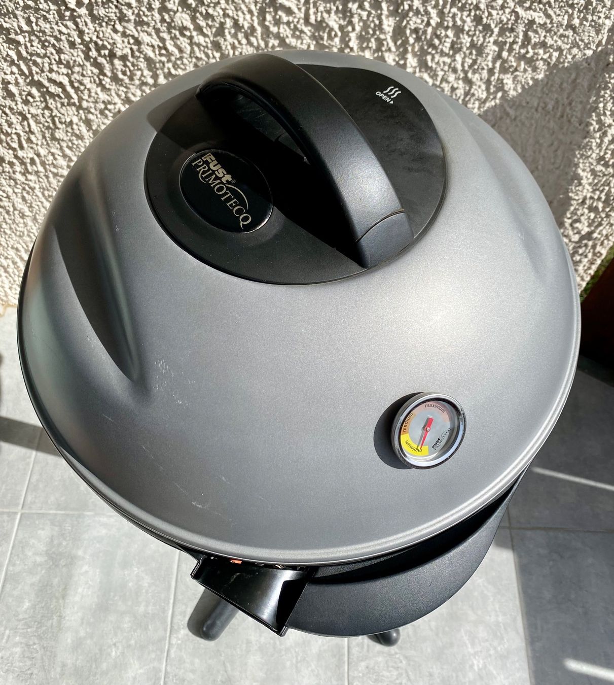 Primotecq Grills: Elektrogrill „PRIMOTECQ - Fust – Gebraucht aus Bern von